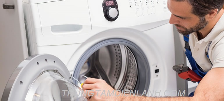 18 lỗi thường gặp của máy giặt và cách khắc phục.